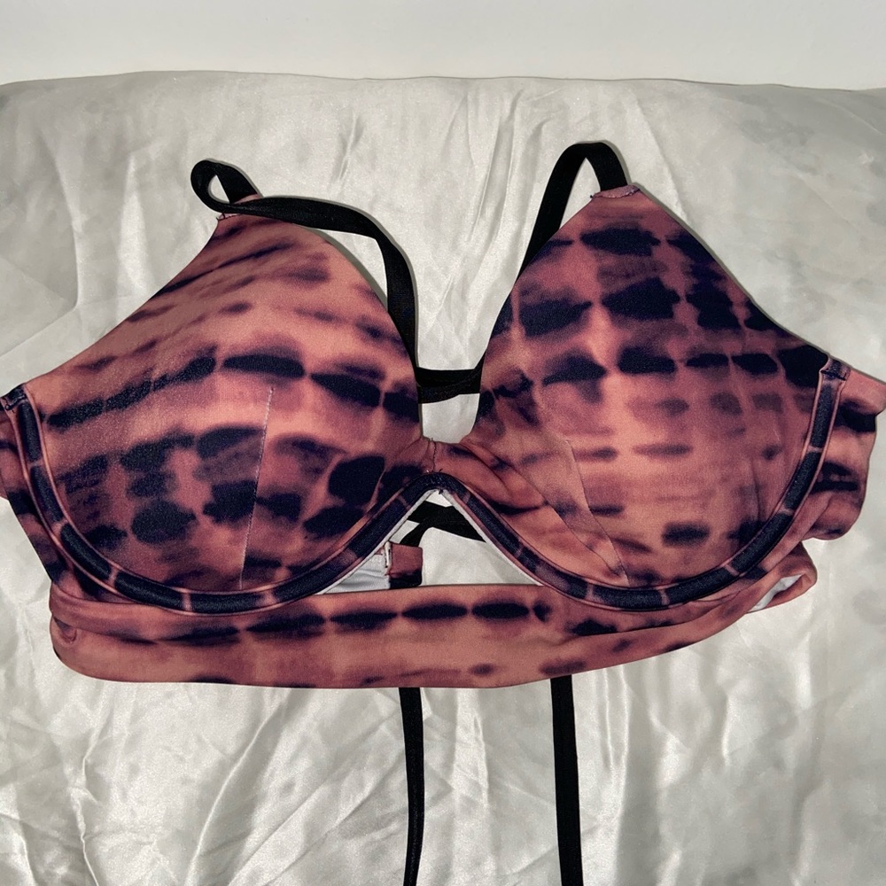 PINK bikini top